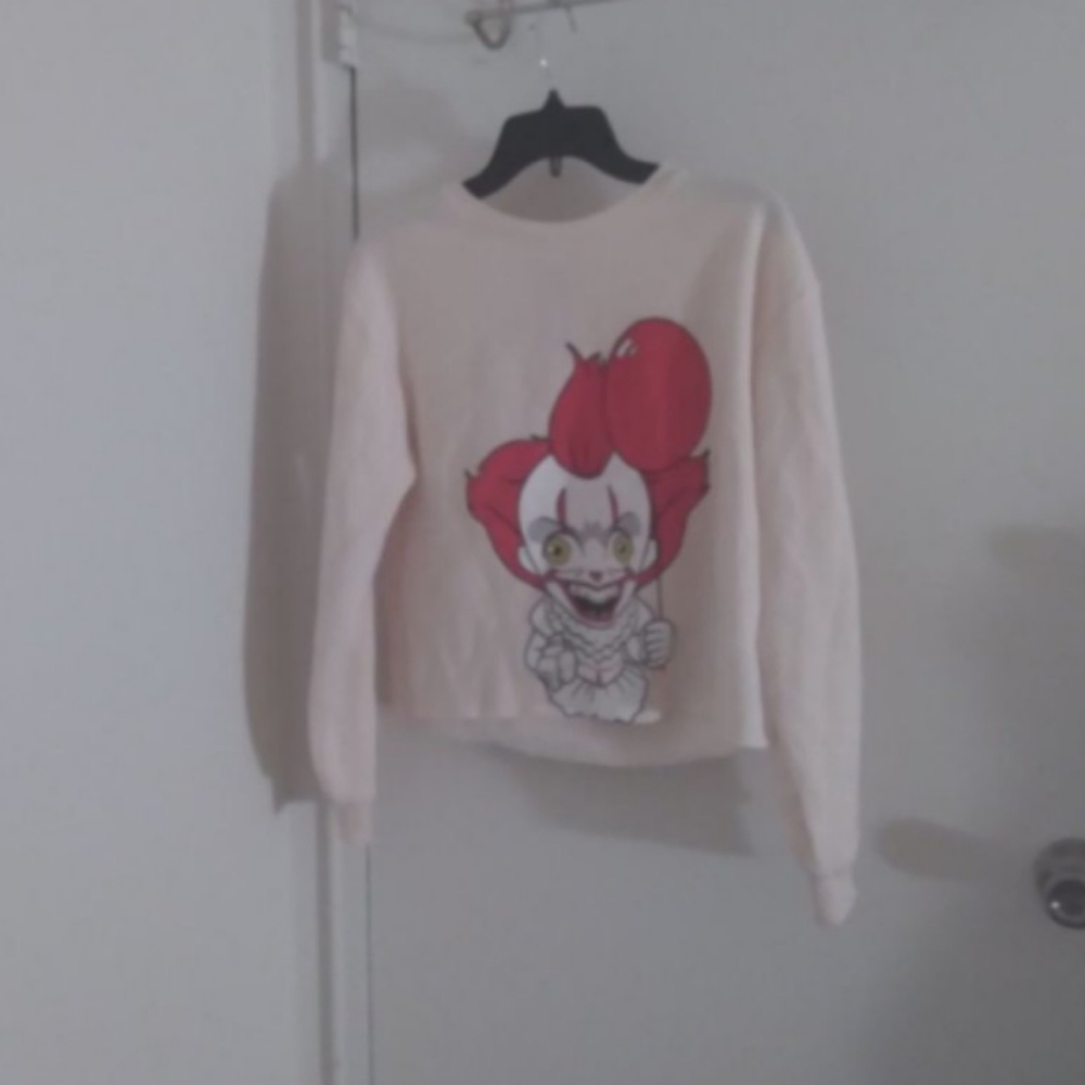 Women's It Pennywise the Clown Graphic Sweatshirt Sz S